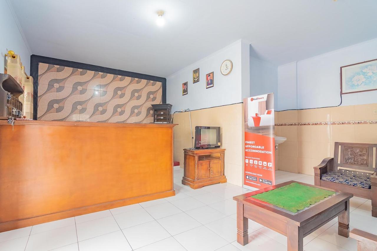 RedDoorz Syariah @ Tambak Mekar Street Subang Hotel Djalantjagak Luaran gambar