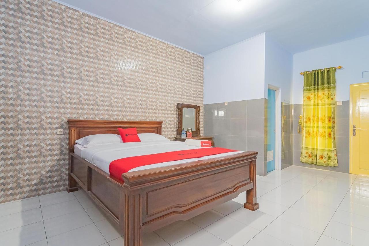 RedDoorz Syariah @ Tambak Mekar Street Subang Hotel Djalantjagak Luaran gambar